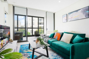 Wentworth Point Modern 2Br with large belcony, Sydney